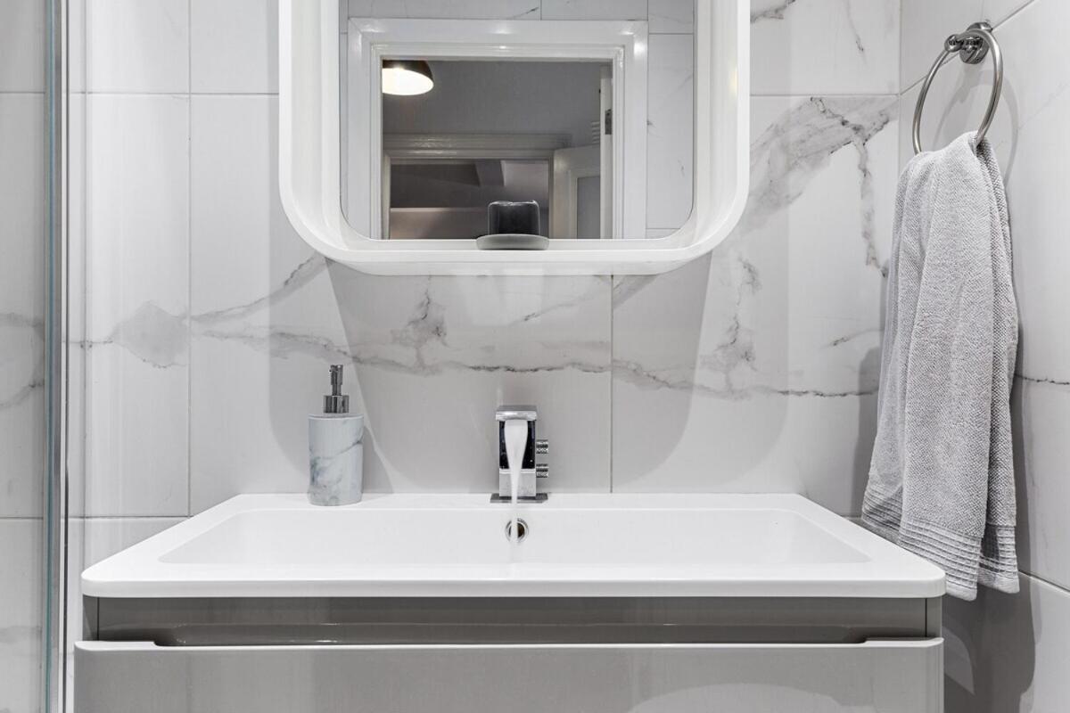 Central London Luxury, Relaxing Apartment! 2 Mins From Paddington Station! Szoba fotó